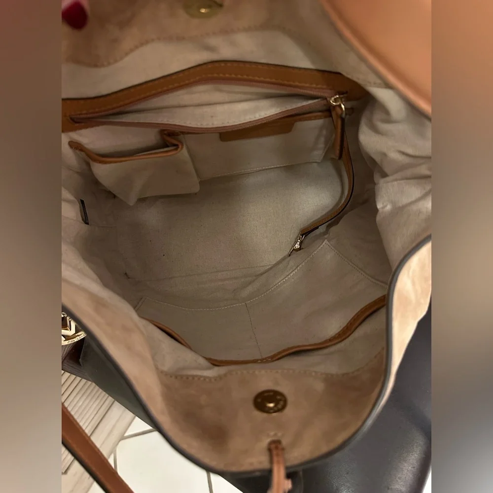Michael Kors Suede Leather Vivian Hobo Bag - Elegant Woven Design - Picture 11 of 16